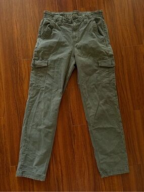American Eagle Cargo pants size 6 (see photos)